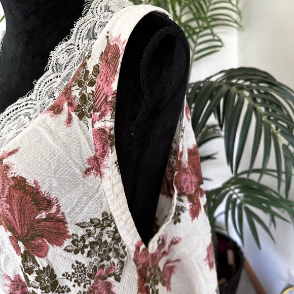 Free people Summer You Say So Slip loose fitting top floral size Small - Picture 4 of 8